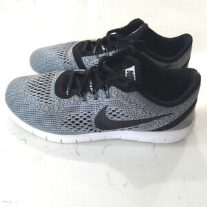 Nike Free RN Flyknit gray and black athletic sneakers size 7 Womens lightweight